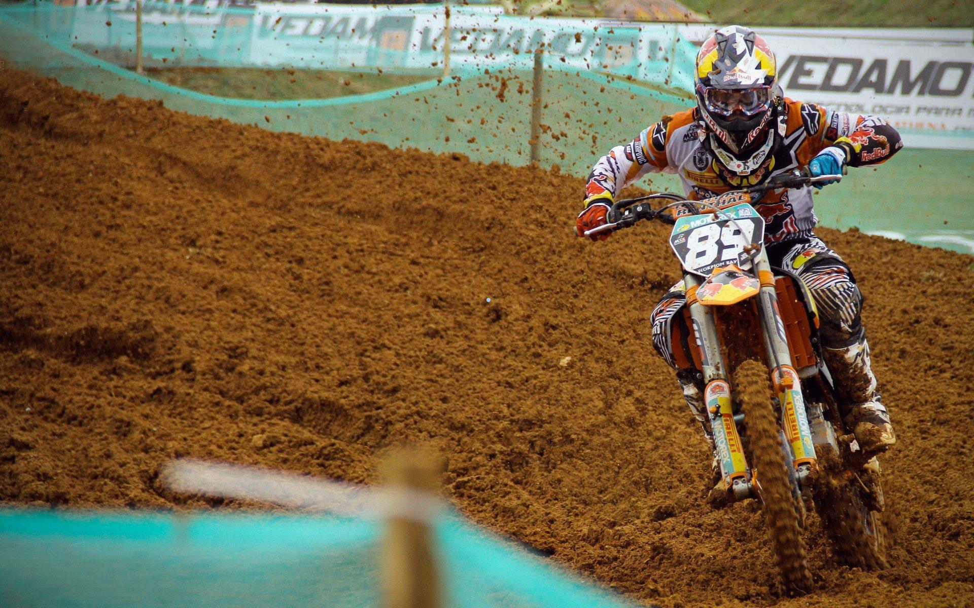 公牛团队篮球闪耀九人上双擒鹰 布泽利斯神准11中10 特雷·杨空砍35+9难救主